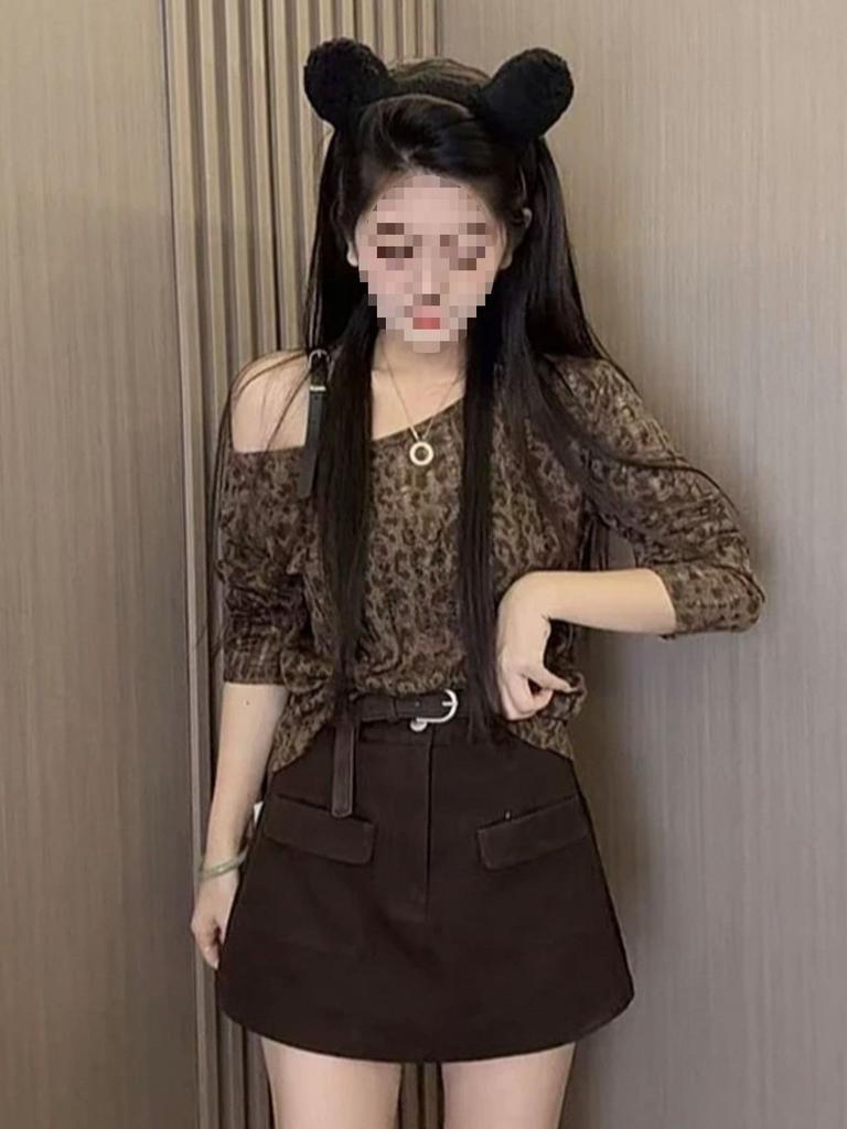 Oversize T Shirt With Asymmetric Collar And Embroidery For Womens Early Spring Casual Wear