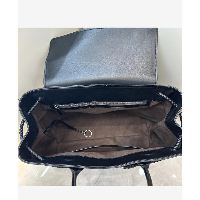 Cross-border  family autumn and winter explosive crossbody bag women's high-end handbag pure hand-woven large-capacity tote bag