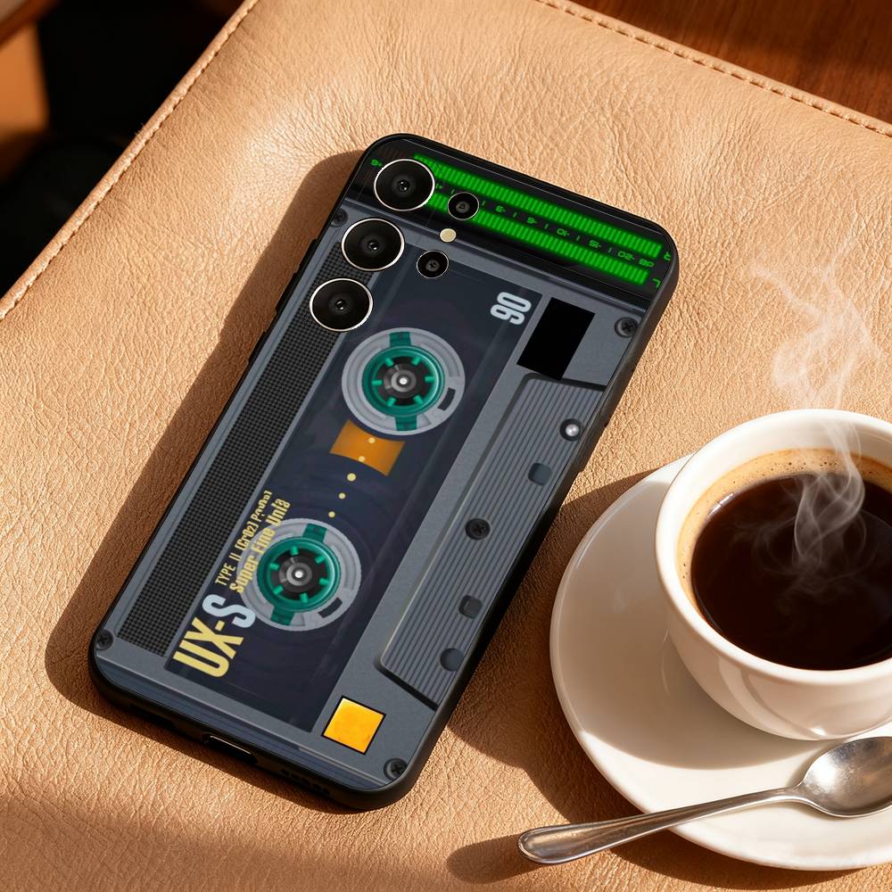 R-Retro C-Cassette T-tape Phone Case For Samsung S26,S25,24,23,22,30,21,10,9,Ultra,Plus,Lite,FE Soft Black Case