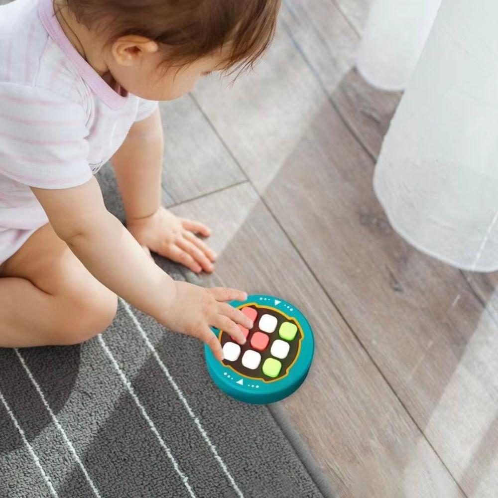 Chess Game Tic-Tac-Toe Handheld Game Portable Puzzle Board Game Toys  Party Favors