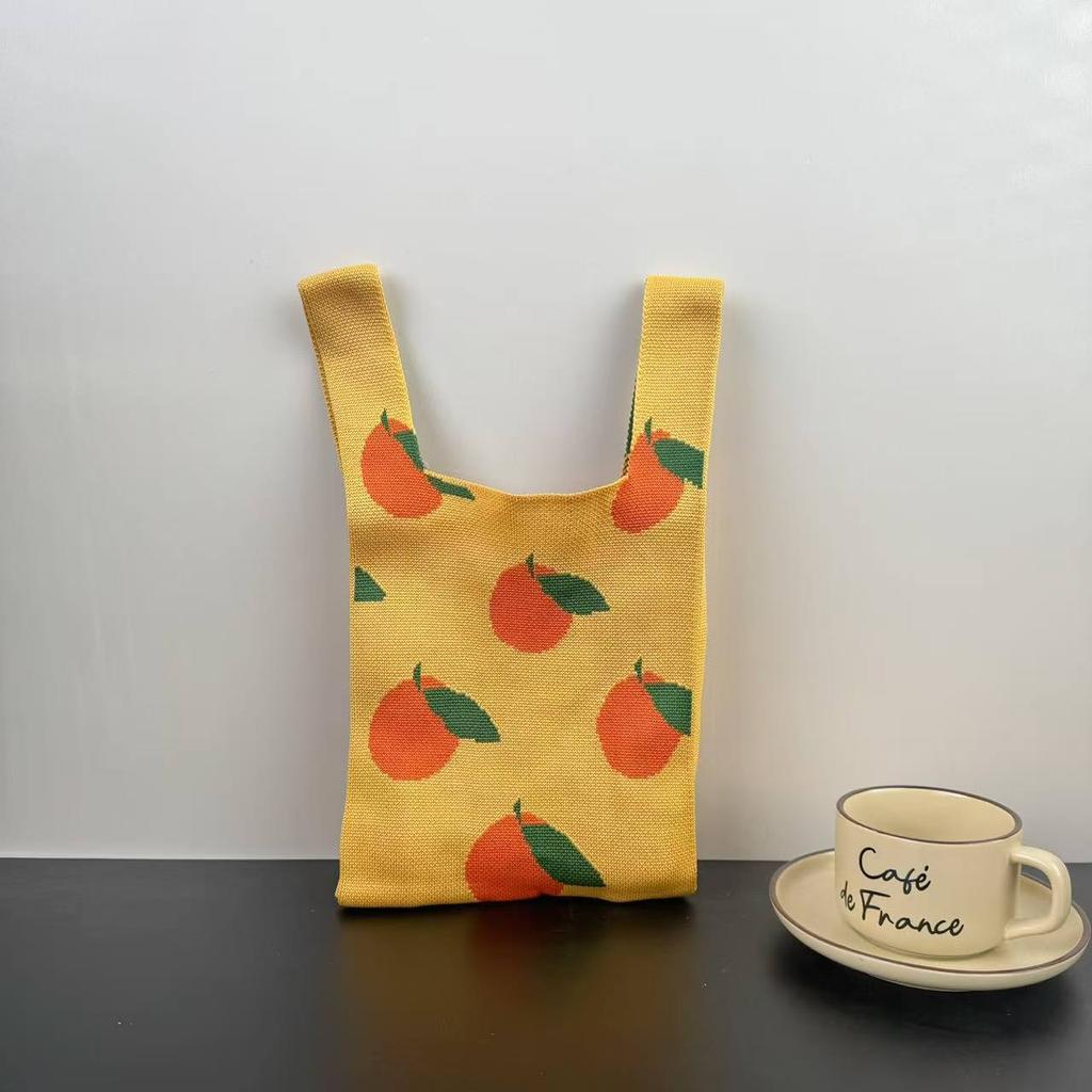 Knitted bag female animal tote bag cute souvenir snack bag versatile vest bag bucket woven gift bag