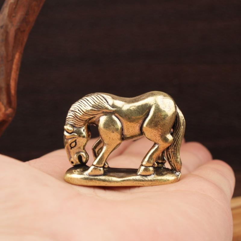 

Horse Year Horse Grazing Figurine, Horse Statue, Horse Desktop Ornament, Living Room Table Sculpture A