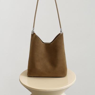 Hot-selling Bags Women's Autumn and Winter New High-mercerized Matte Cowhide Bucket Bag Retro Commuter Shoulder Bag