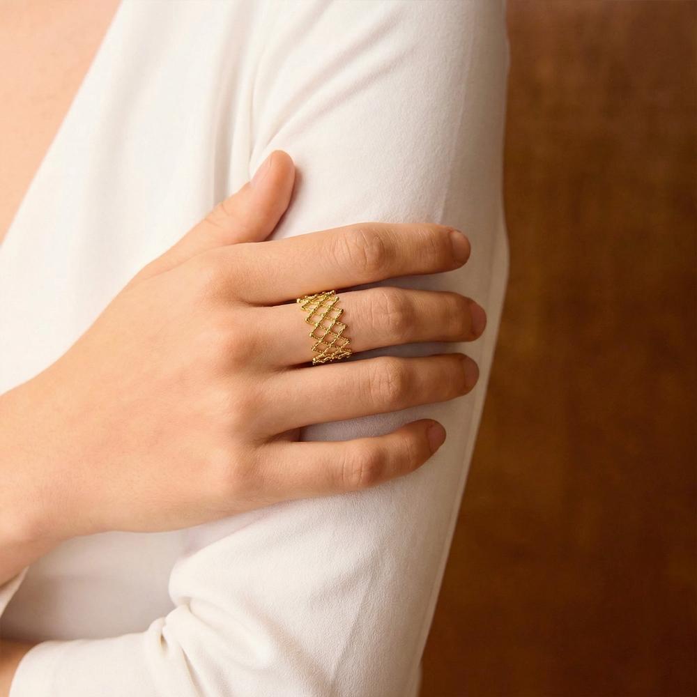 Badu Hochwertiger 18K Gold Plated Zopf Detail Ring für Damen Metallstruktur Verstellbar Offener Ring Statement Trendiger Schmuck