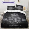 Real Madrid C.F.  Set cu model cuvertură de pat Decorațiune interioară Cadou (1 * față de plapumă + 2 * fețe de pernă fără umplutură)
