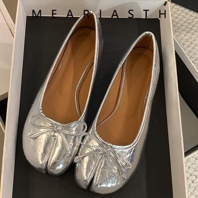 Dámské baleríny s rozdělenou špičkou Módní boty Tabi Ležérní nazouvací lodičky Dámské plisované kožené espadrilky Zapatillas Mujer