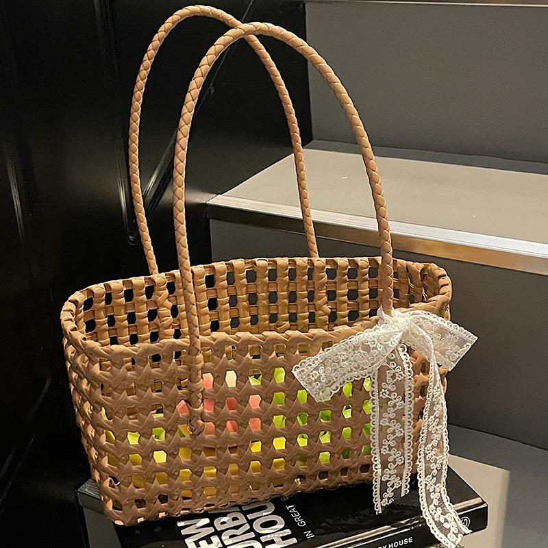 Popular Hollow Woven Bag 2025 Large Capacity Shoulder Handbag Trendy Woven Vegetable Basket Vacation Beach Bag Women