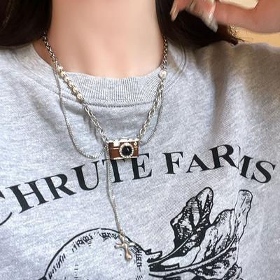 Colar de câmera marrom retrô exagerado, personalidade feminina, tendência da moda hip hop, temperamento versátil, corrente de pescoço, corrente de suéter