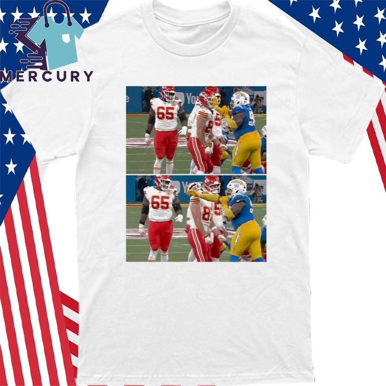 

Travis Kelce Smacked By Teair Tart Poster T-Shirt Unisex T-Shirt M