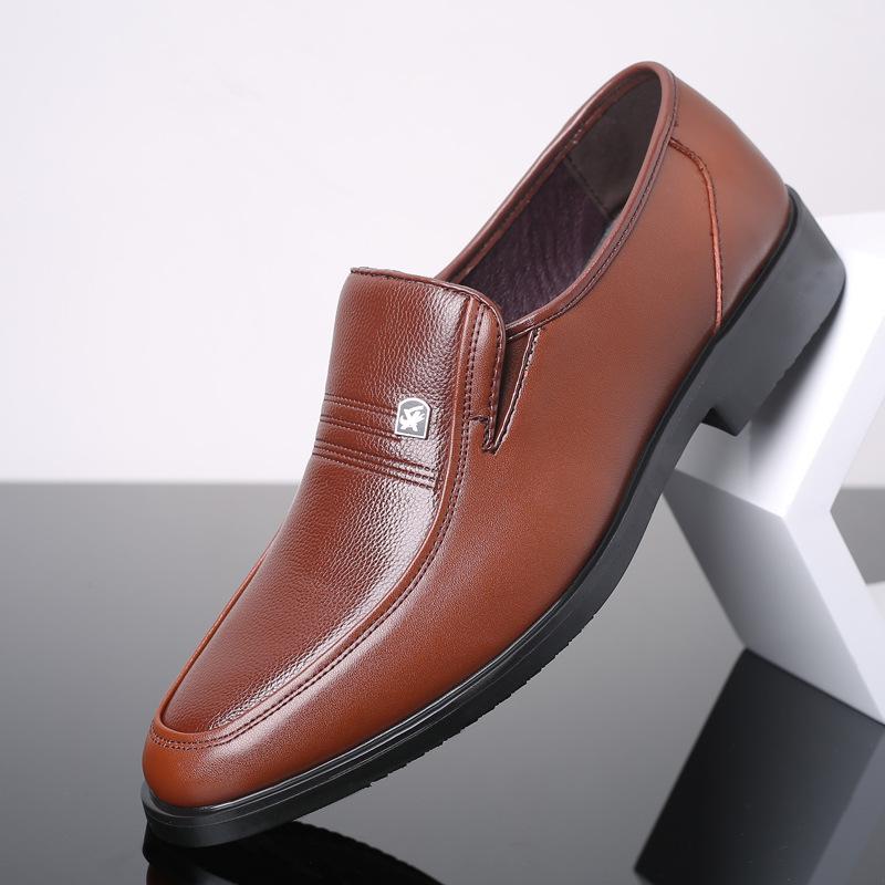 

Кожаные сандалии кожаные летние натуральные мужские деловые полые дышащие сумка голова летние отверстия обувь для пожилого отца 48