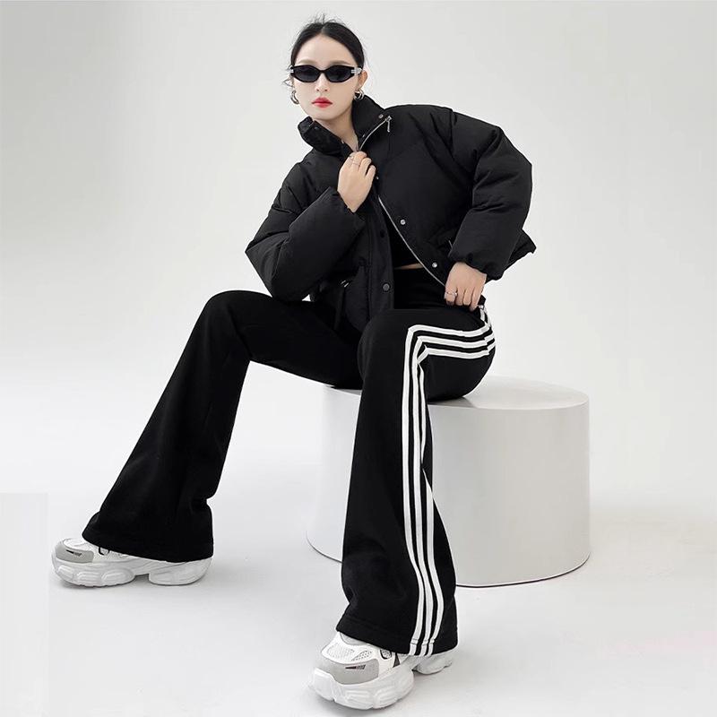 

Женские черные брюки с высокой посадкой, микро-клеш - Весна/Лето 2025, повседневные, с лампасами с тремя полосками по низу S (for 75-95 jin)