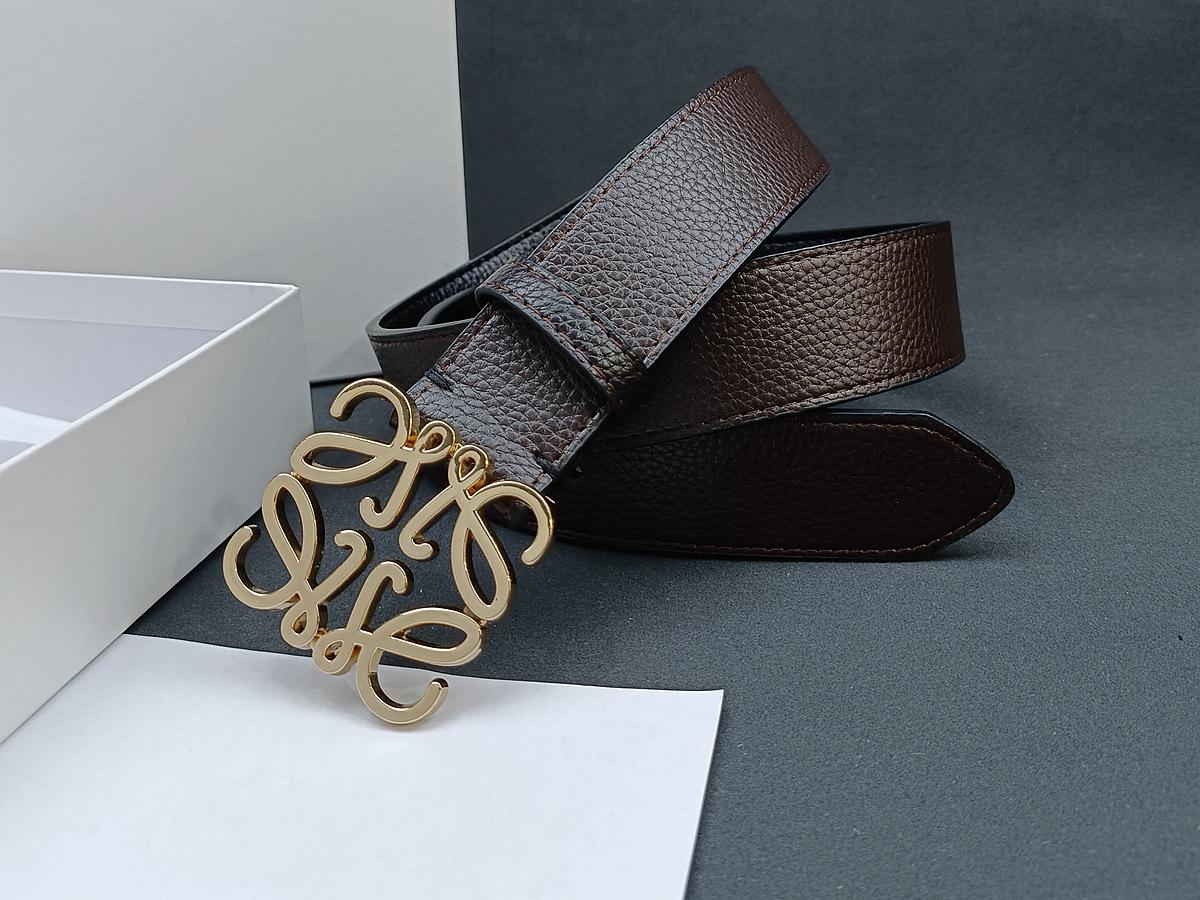 

Шкіряний чоловічий ремінь Loewe з гладкою пряжкою та тисненням під лічі - Універсальний, Модний стиль інфлюенсера В наявності Size 105