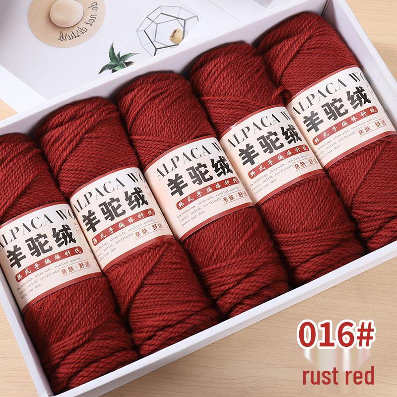 Mitteldickes Alpakawollgarn für DIY-Strickarbeiten - Perfekt für Pullover, Mäntel, Schals, Häkel- und Strickprojekte mit Nadeln.