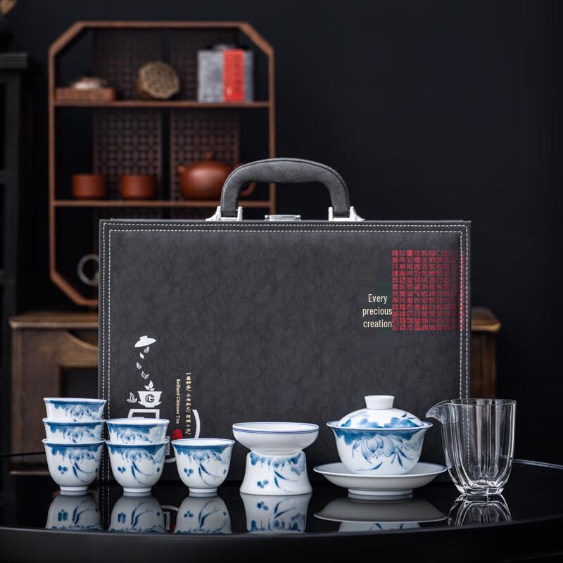 ZISIZ DongShengDa 10-Piece Hand-Painted Suet Jade Porcelain Tea Set