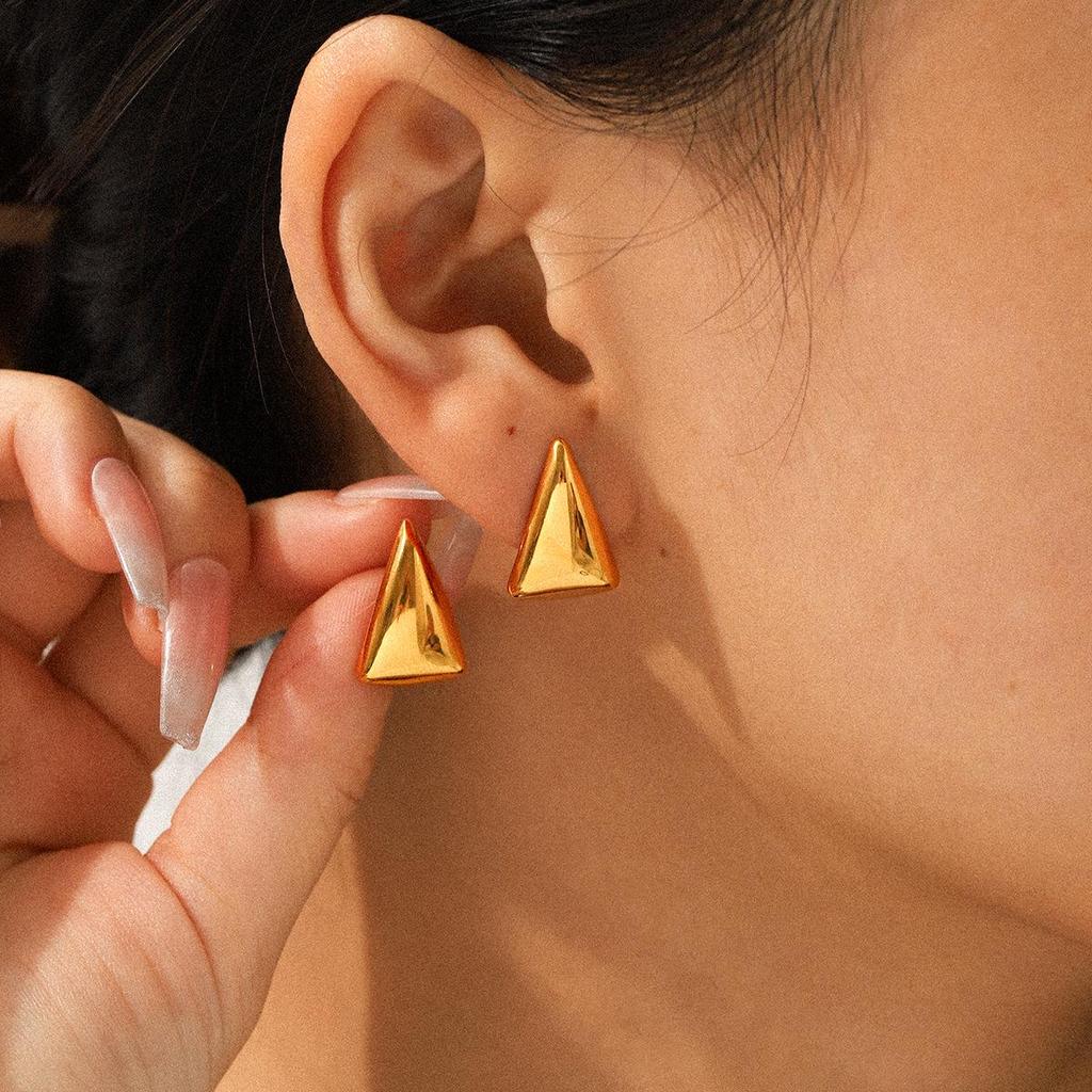 Luksusowe Europejskie i Amerykańskie Kolczyki Trójkątne - Premium Nierdzewna Stal Tytanowa