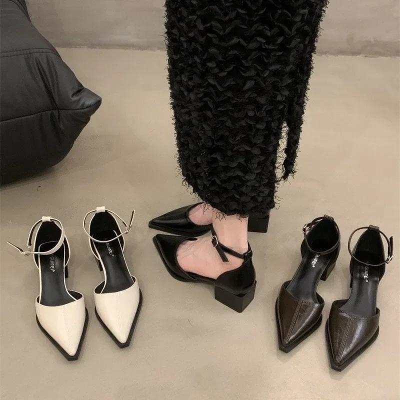 Sommer Casual Französische Eleganz Damen Sandalen Schnalle Spitzzehe Dicke Ferse Einzelne Schuhe Vielseitig für Röcke Modisches Fußwe