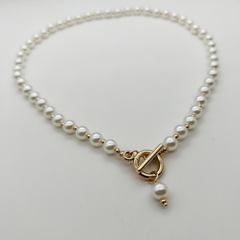 High-end Light Luxury Imitation Pearl Necklace Women's Simple Personality Niche Handmade Beaded Collarbone Chain Jewelry
