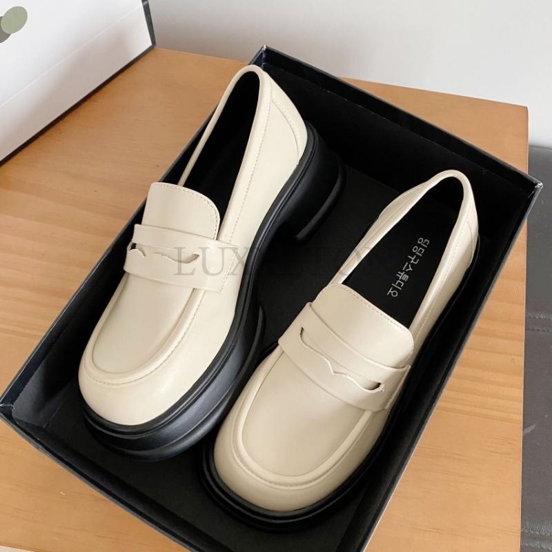 British Style Womens Derby Shoes Shallow Mouth Autumn Modis Casual Female Sneakers Mixed Colors Loafers With Fur Flats Round Toe