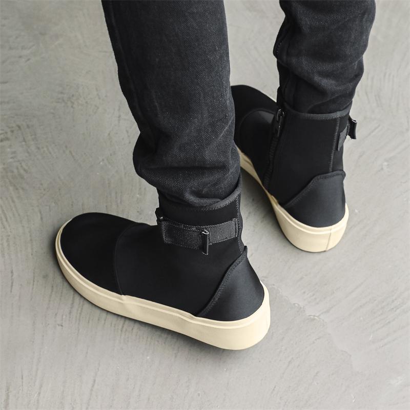 Herrenmode Lange Stiefel Trendiger minimalistischer Designerstil Outdoor-Freizeit Modeparty Bequemes Gehen Klassische schwarze Jugendschuhe