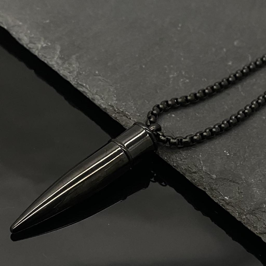 Bestseller Europeo: Collana con Ciondolo Proiettile in Acciaio Inossidabile per Uomo