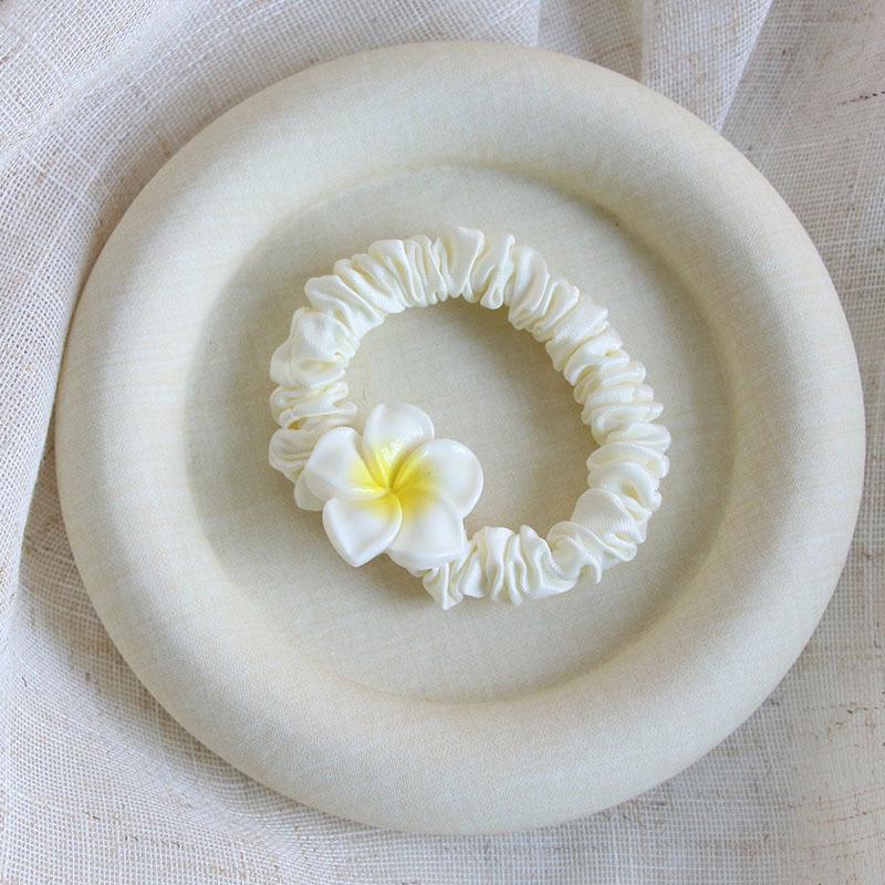 

Милая женская резинка для волос в корейском стиле с цветочным принтом - Высокоэластичная, не повреждающая волосы