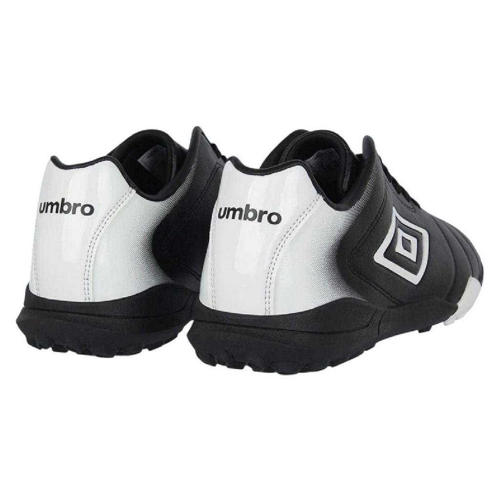 Umbro Unisex Adult Calcio Astro Turf Trainers