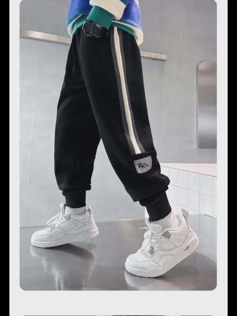 New 2025 Boys' Autumn/Winter Sports Sweatpants: Velvet-Cuffed, Medium/Large Casual Trousers Trend.