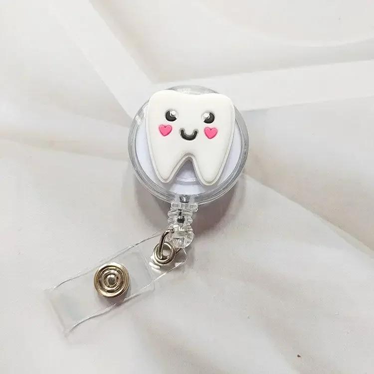 1pc Retractable Badge Holder Clips for Nurse ID Badge Reel with Belt Clip Doctor ID Card Chain Clips School Student Office