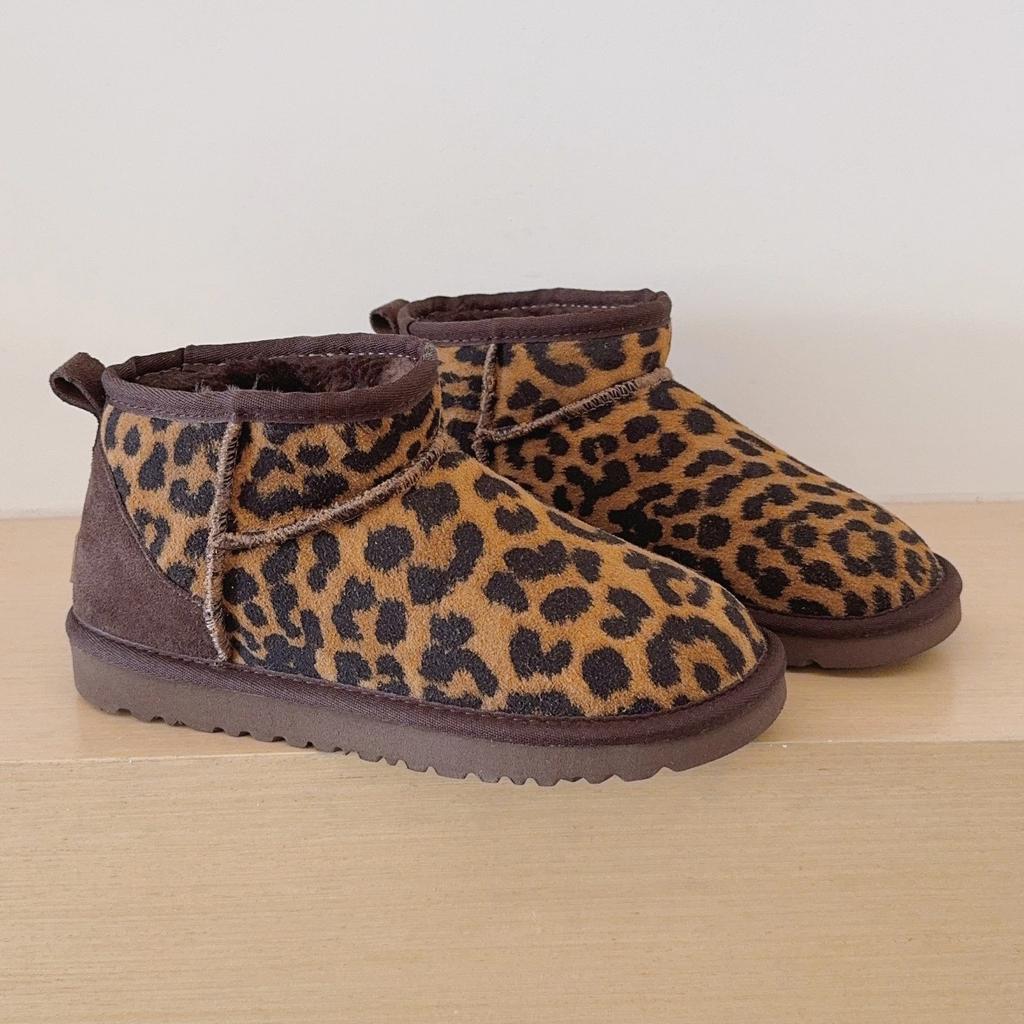Classic Winter Women Ultra Mini Snow Boots Genuine Cowhide Leather Fur Slippers 2027 New Design Men Short Boot Flat Cotton Shoes