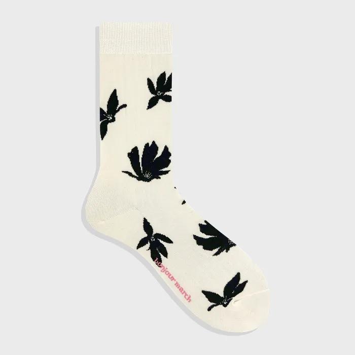 Blown Flowers Socks_ivory