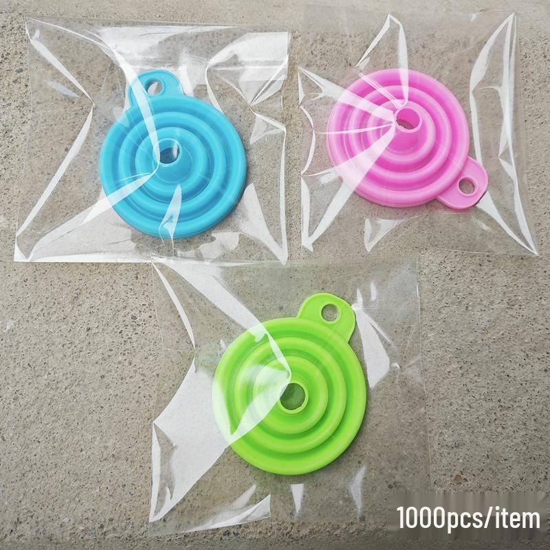 

Большая силиконовая складная воронка для крупного зерна, пакетов со льдом и наливания воды/соевого соуса. Small Random Color OPP Bag