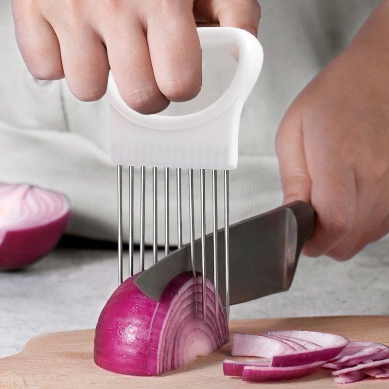Handle Gripper Comb for Cutting Onions, Vegetables, Fruits, Meat Piercer