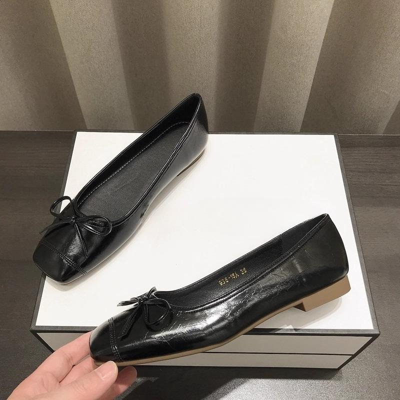 Womens Flat Shoes 2025 Autumn Butterfly Knot Square Toe Low Heel Casual Shoes French Vintage Silver Color Soft Sole Ballet Flats