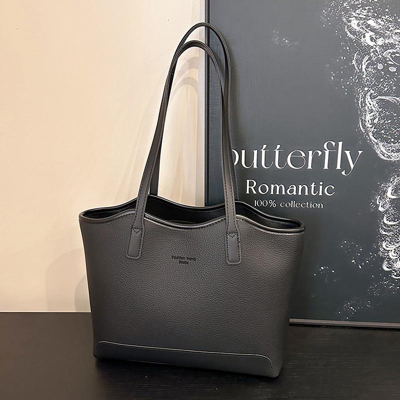 

Large-capacity bags women s autumn and winter versatile new fashion shoulder bags are now popular commuter tote bags чёрный