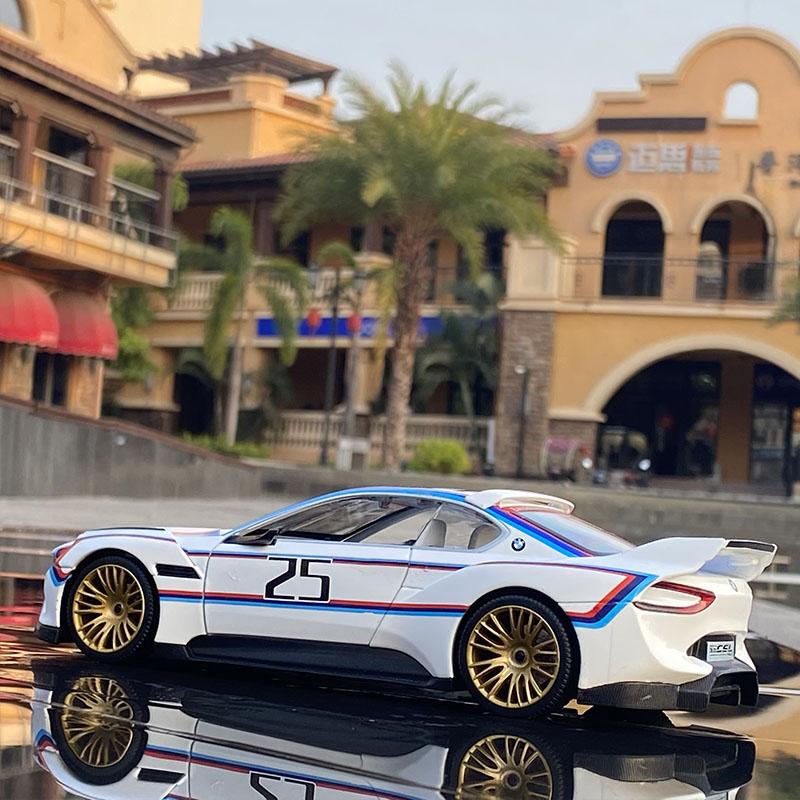 1/24 BMW CSL Alloy Track Racing Car Model Diecasts Metal Toy Car Vehicles Model Simulation Sound and Light Collection Kids Gifts