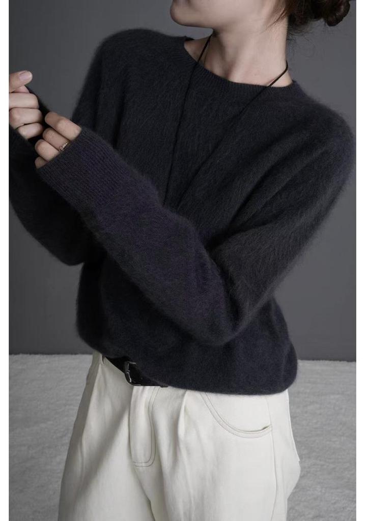 Women's Round Neck Pure Wool Sweater - Autumn/Winter, Versatile, Long Hair Brushed Knit, Raglan Style, Short Base Layer.