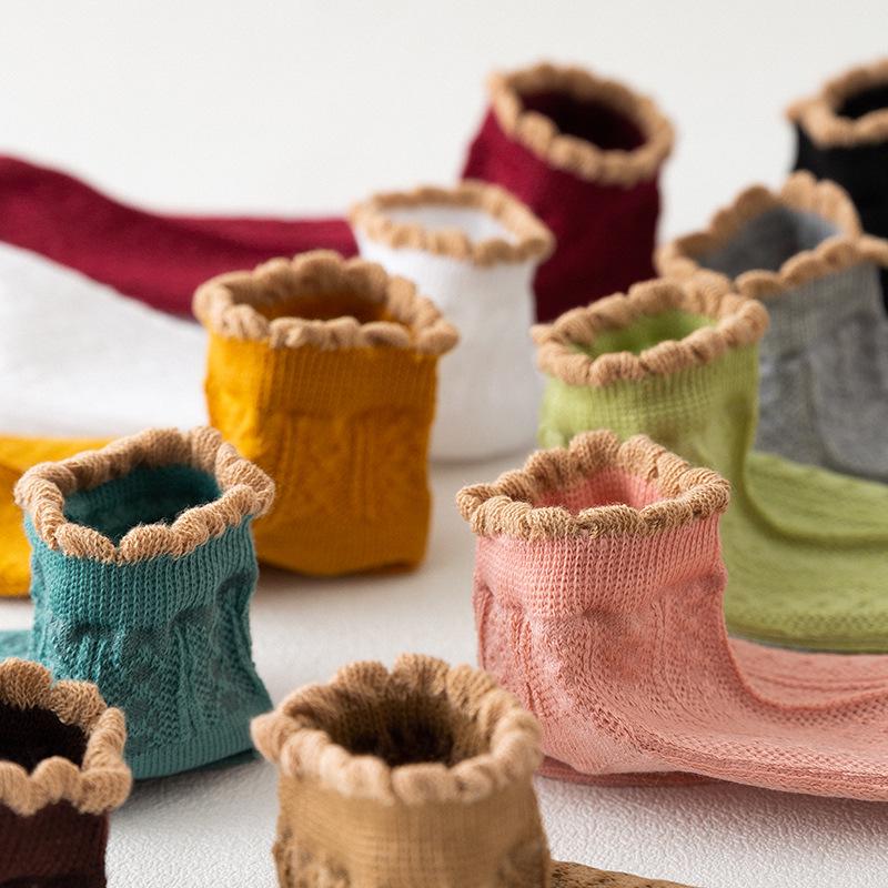 Women's Thin Lace-Trim Sock, Single Shoe Style for Spring/Summer/Autumn - Cute Japanese Lolita Design