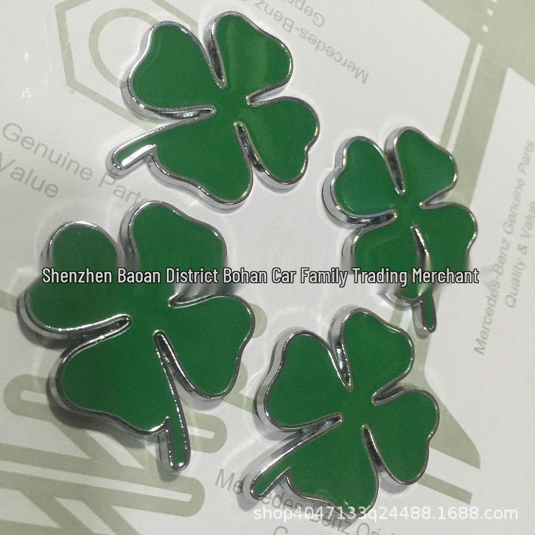 

Наклейка с логотипом клевера Alfa Romeo Giulia на крыло и заднюю часть Price for 500