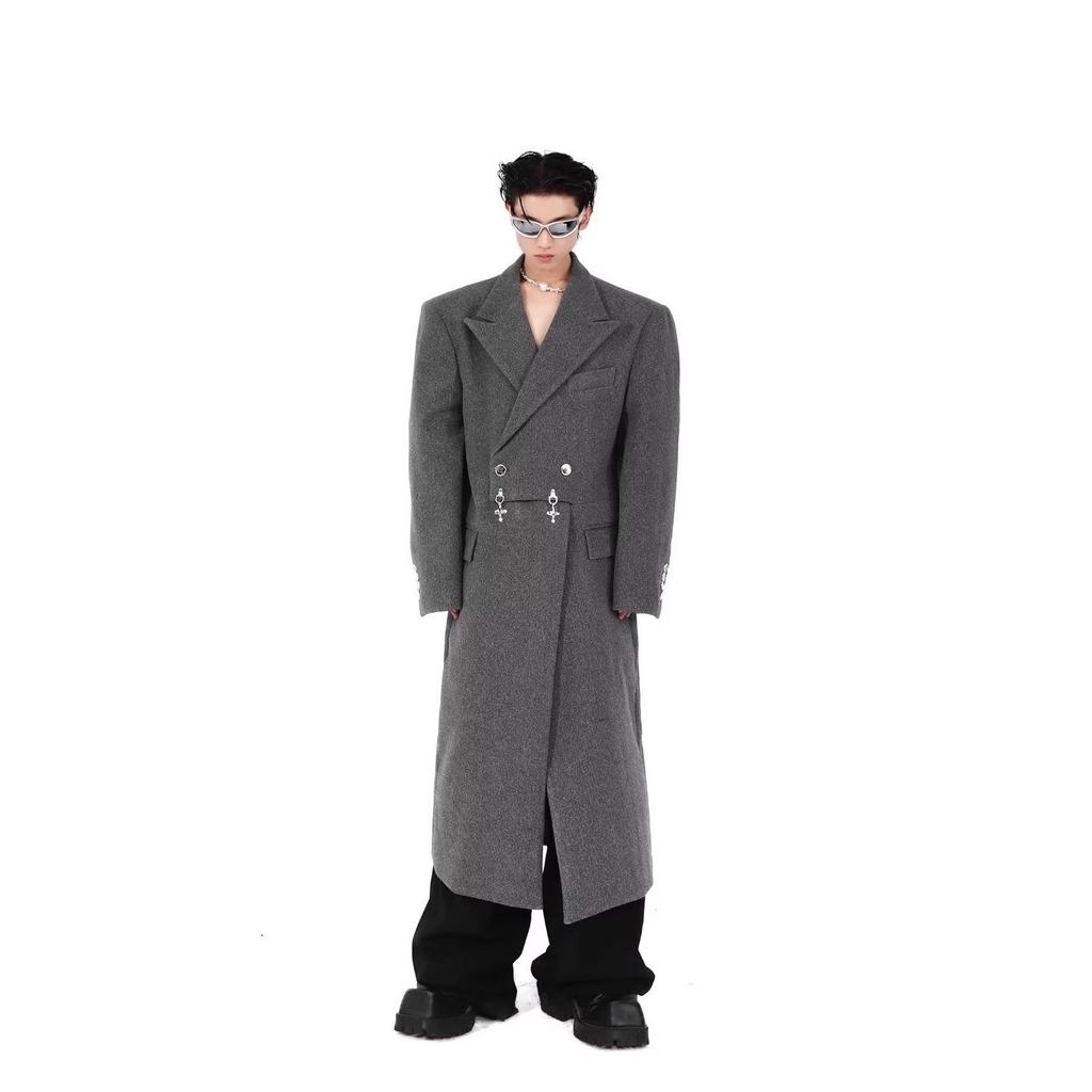 2025 Autumn Men's Plus Size Loose Wool Trench Coat with British Metal Detailing - Trendy Hong Kong Style