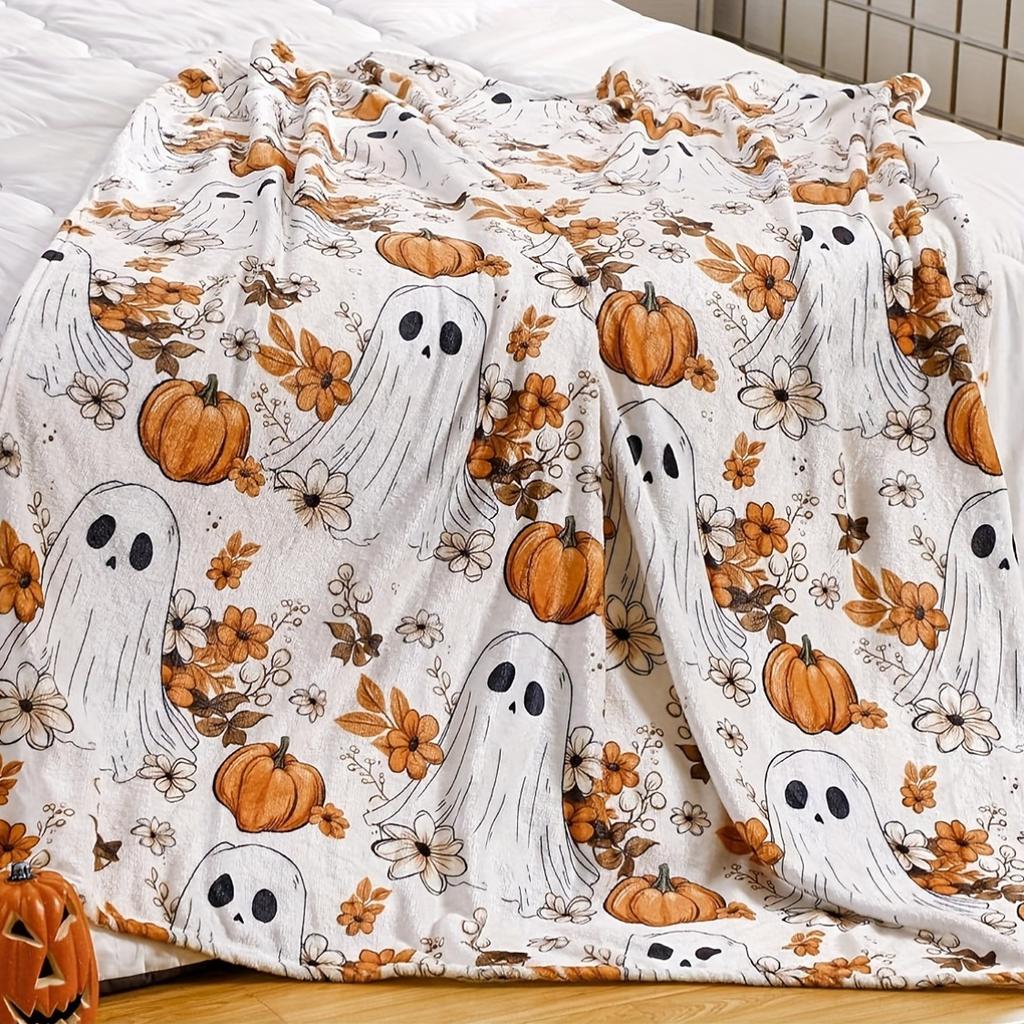 1pc Halloween Ghost & Pumpkin Pattern Plush Blanket, Perfect Gift for Celebrations, Ideal for Holiday Presents & Cozy Home Decor