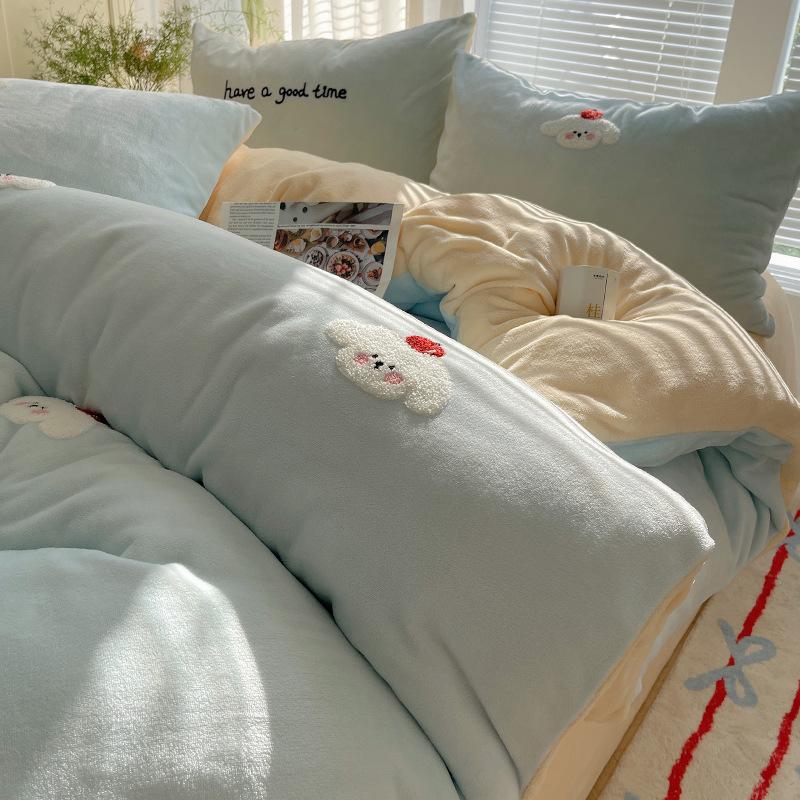 Thickened Milk Fleece Bed Four-Piece Set Fleece Quilt Cover Bed Sheet Coral Flannel Children'S Cartoon Bedding