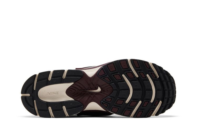 Nike V5 RNR 'Burgundy Crush Black'