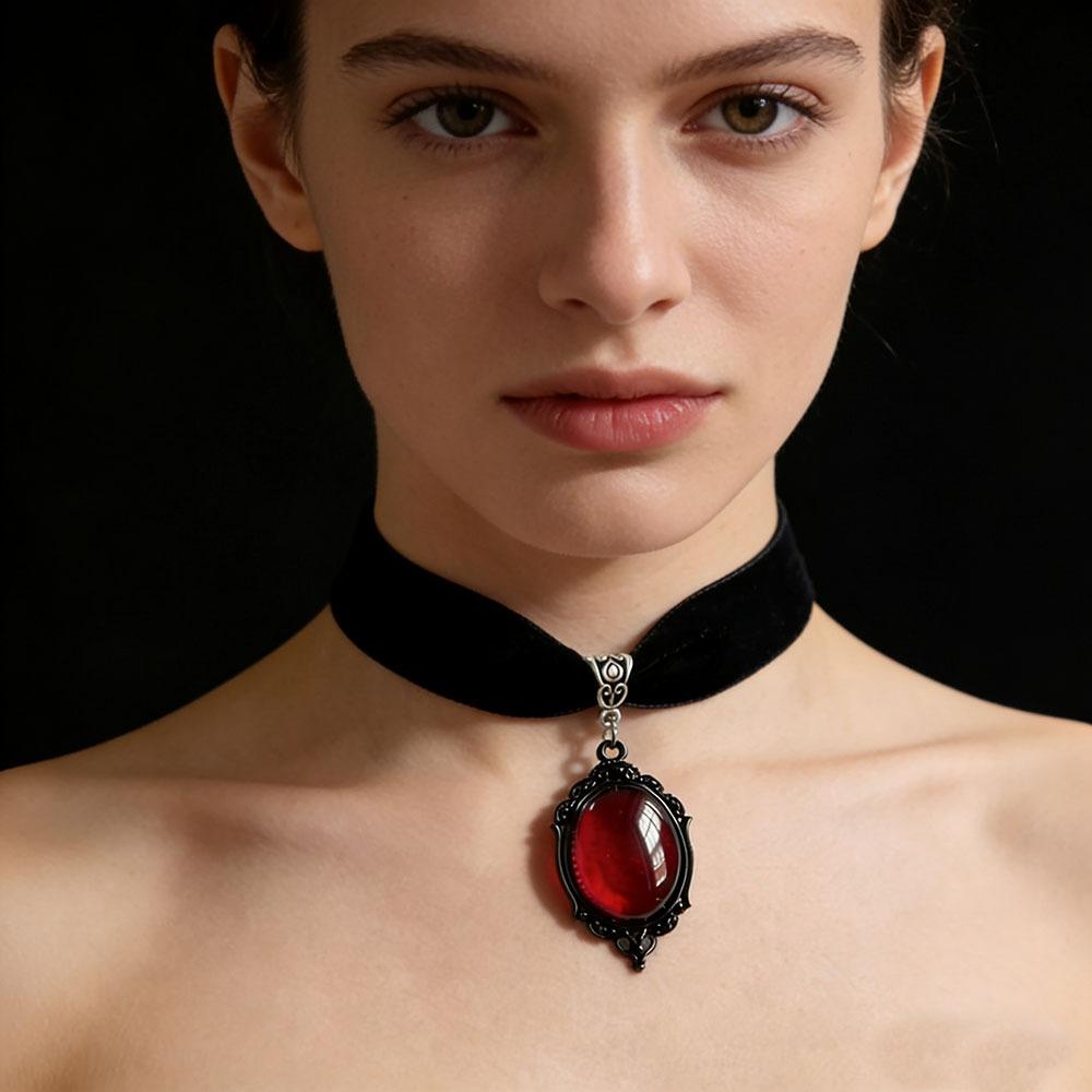 Gothic Witch Pagan Blood Red Pendant Chocker Necklace Women Vintage Black Velvet Necklace Jewellery Accessories