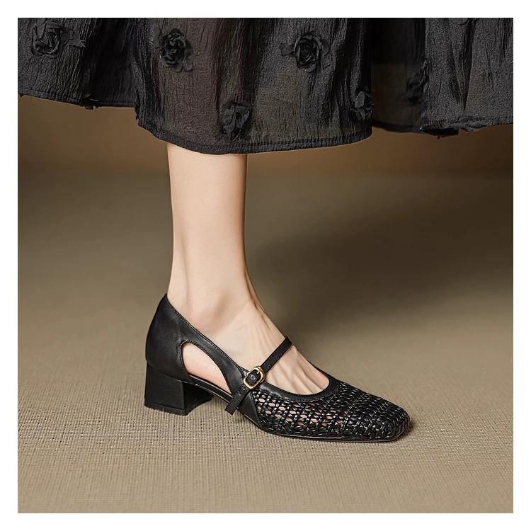 French hollow woven Mary Jane hole shoes single shoes 2025 spring and summer new square head one-word buckle with middle heel sandals