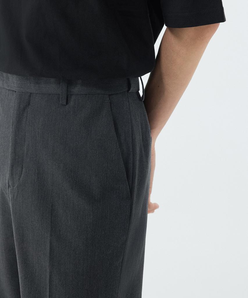 Musinsa Standard Straight Hidden Banding Slacks [Charcoal Gray]