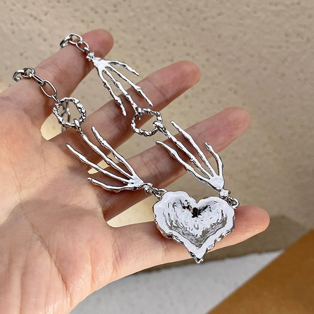 Heart Pendant Necklace Claw Chain Choker Gothic Red Heart Pendant Chokers Party Jewelry Alloy Material Jewelry for Women