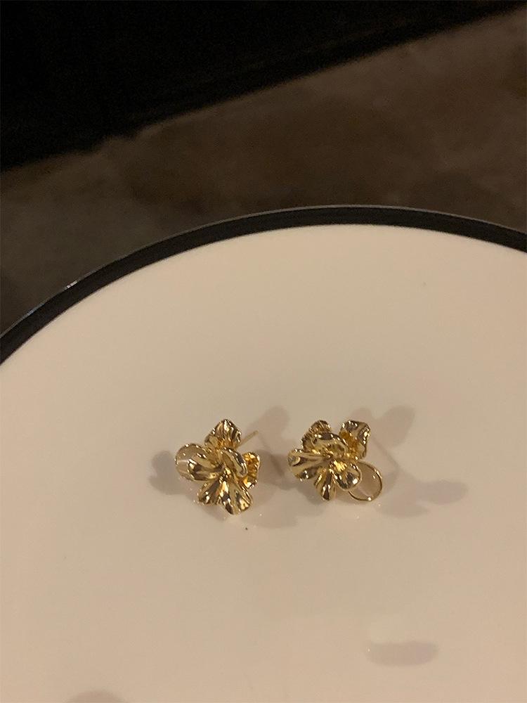 

опаловые серьги-цветы простые серьги с темпераментом холодного ветра легкая роскошь высокий уровень нишевые серьги женские