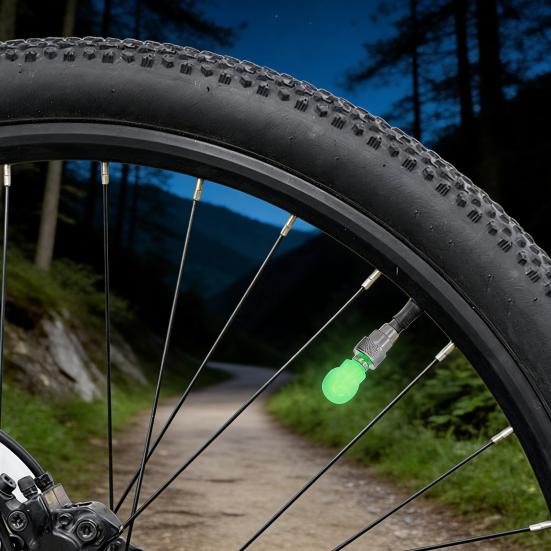 2/4ks Světlo na ventil duše jízdního kola Chytrý senzor LED Lampa na kolo pro noční jízdu Barevná Dekorativní lampa na ventil silničního nebo horského kola Příslušenství pro jízdní kola