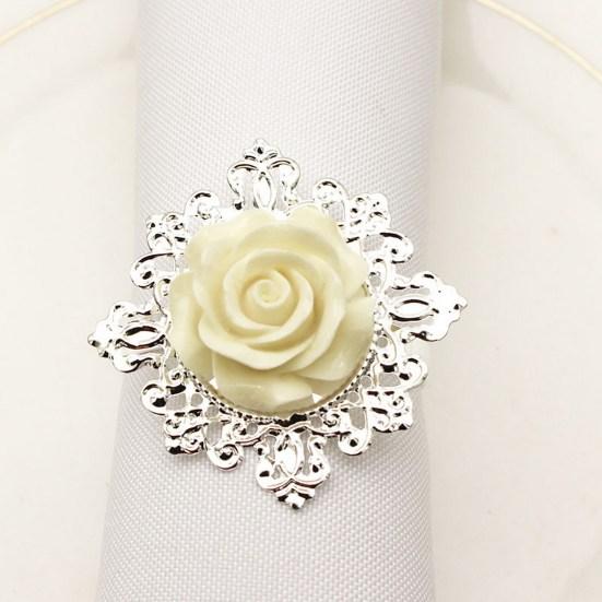 6Pcs Attractive Rose Napkin Fine Workmanship Buttons Beautifully Decorative White Bloom Flower Rose Serviette Towel