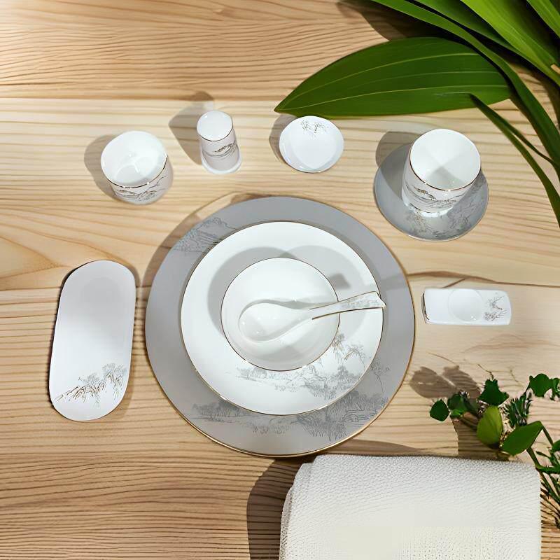 Luxury Gold Rim Bone China Tableware Set: Elegant Ceramic Plates, Bowls, and Dishes for Home and Hospitality Use